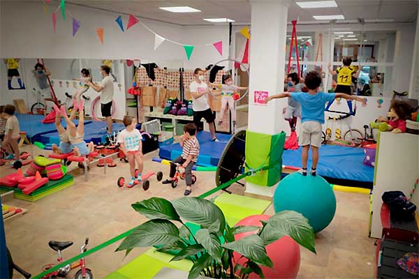 Escuela de circo Algorta