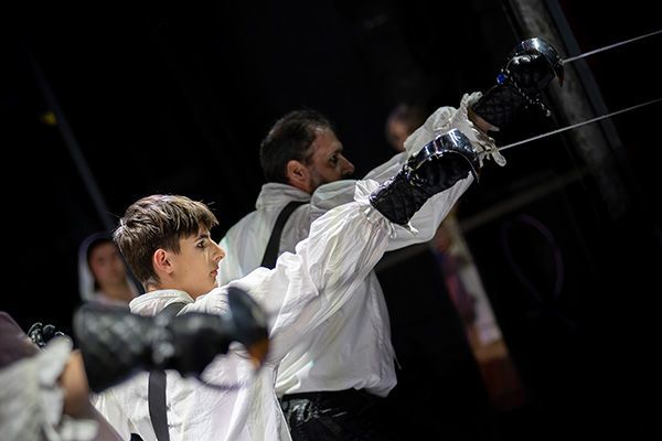 Ópera familiar, D'Artagnan y los jóvenes mosqueteros